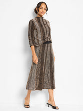 Load image into Gallery viewer, Nic+Zoe Petite Ombre Knit Sweater