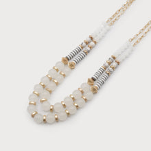 Load image into Gallery viewer, Caracol Glass bead necklace
