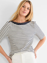 Load image into Gallery viewer, Nic+Zoe Petite Boatneck Top
