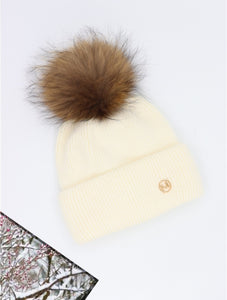 Cashmere feel Pom Pom