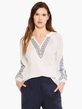 Load image into Gallery viewer, Nic+Zoe Petite Embroidered Solstice Shirt
