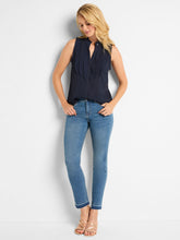 Load image into Gallery viewer, Nic+Zoe Petite Chiffon Tank Top
