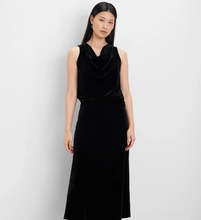 Load image into Gallery viewer, Nic+Zoe Petite Velvet Slip Skirt

