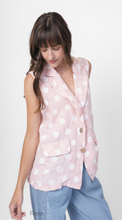 Load image into Gallery viewer, Me &amp; Gee Linen Vest
