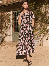 Load image into Gallery viewer, Nic+Zoe Petite Spring Shadow Dress
