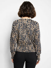 Load image into Gallery viewer, Nic+Zoe Petite Stitch Print Cardigan
