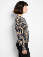 Load image into Gallery viewer, Nic+Zoe Petite Stitch Print Cardigan
