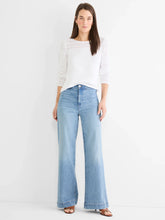 Load image into Gallery viewer, Nic+Zoe Petite Placed Pointelle Sweater
