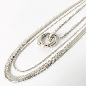 Caracol Double Ring Necklace