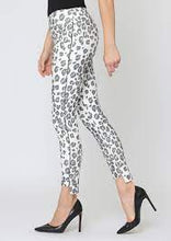 Load image into Gallery viewer, Lisette L Kampala Print Pant
