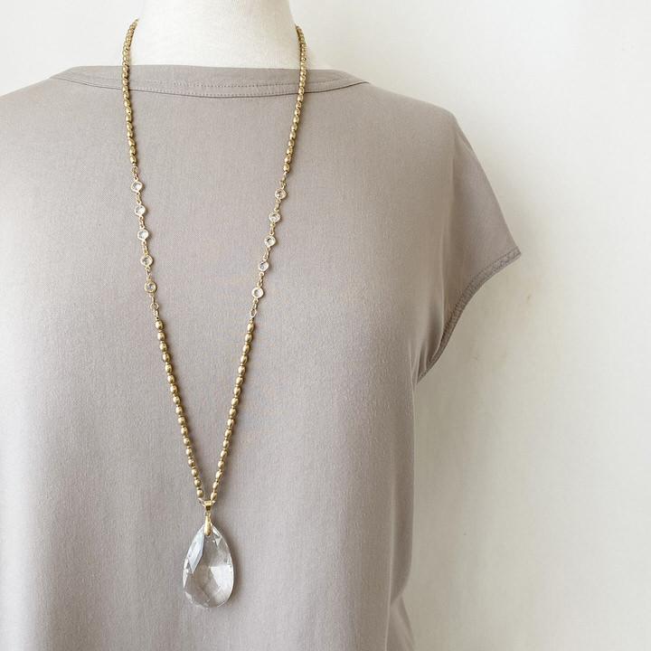 Caracol Long Necklace with Glass drop Pendant